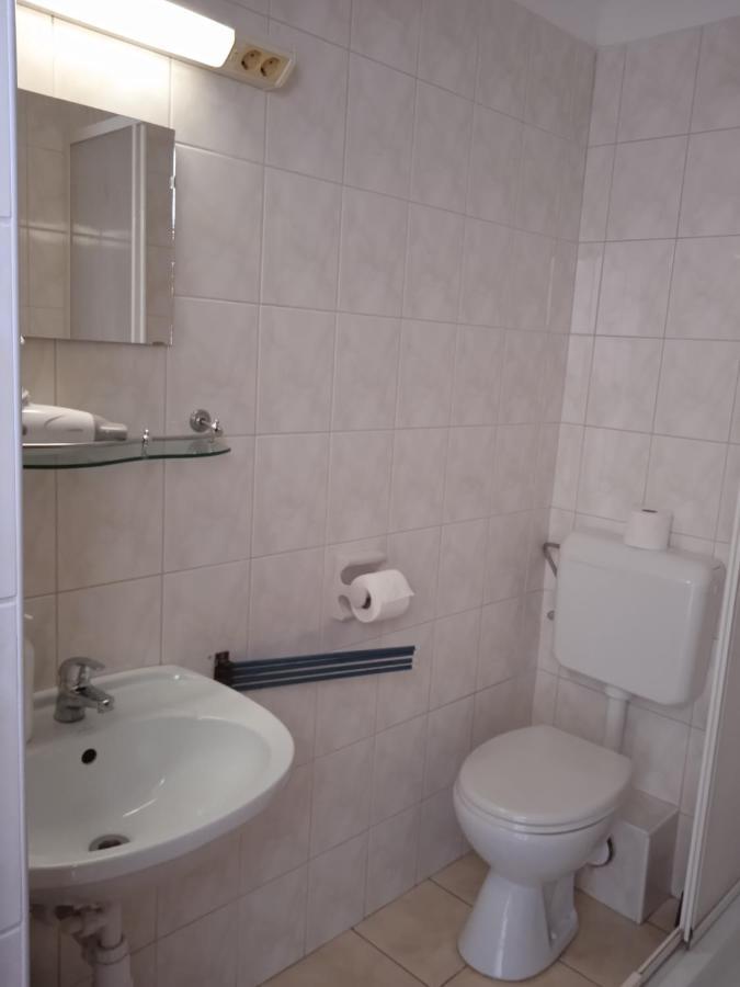 Agria Wellness Guesthouse Эгер Экстерьер фото