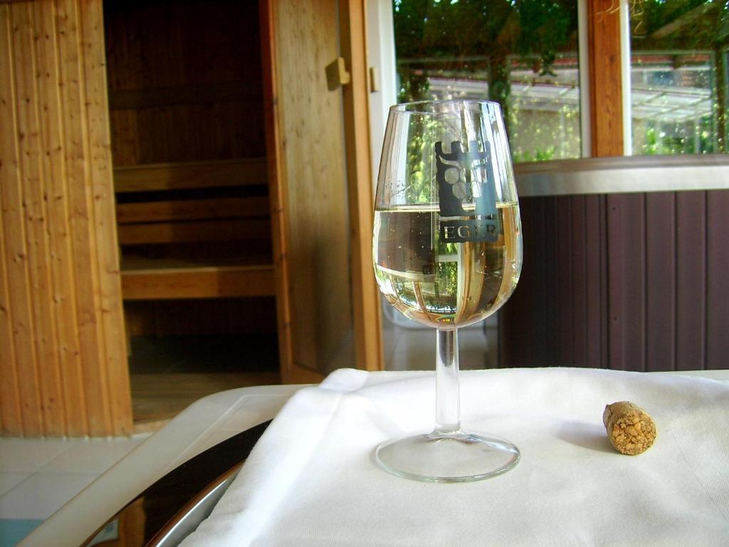 Agria Wellness Guesthouse Эгер Экстерьер фото